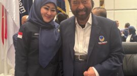 Lisda Hendrajoni bersama Ketua Umum Partai Nasdem, Surya Paloh, pada Rapat Pleno Partai Nasdem 2026 di Nasdem Tower, Kamis (5/2).