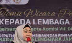 JHI ditangkap karena rekam perempuan Arab. Lisda Hendrajoni Sorot minimnya sosialisasi kepada jemaah