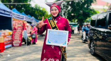 Lisda Hendrajoni Raih Anugerah Bunda Literasi, Perpustakaan Pessel Satu-satunya Kelas A di Sumbar