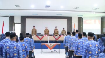 Bupati Hendrajoni Lantik Puluhan Pejabat Eselon III dan IV, Hendro Kurniawan Isi Jabatan Sekretaris Diskominfo Pessel